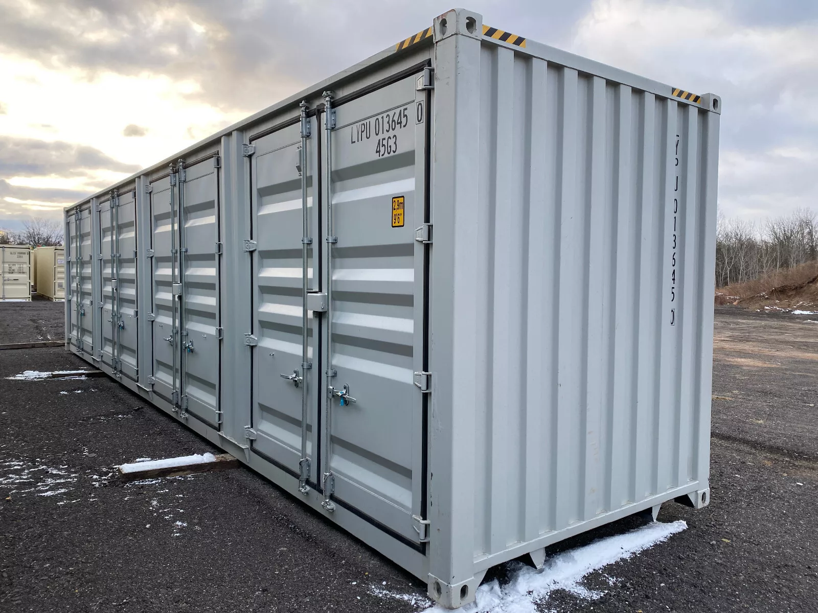 New 40′ One-Trip Shipping Container With Side Doors New 40′ One-Trip Shipping Container With Side Doors