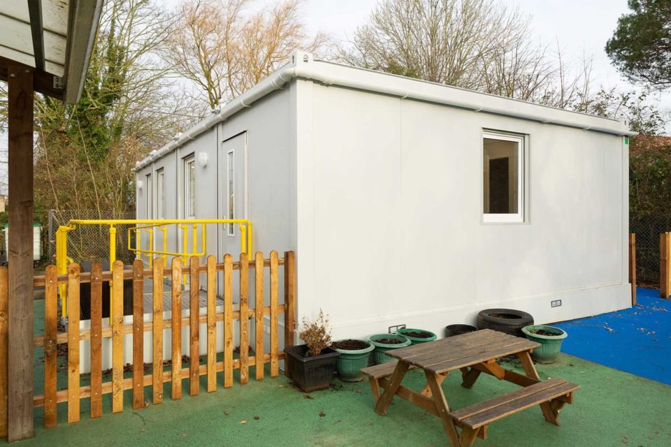 (6 bay) euro modular building (6 bay) euro modular building