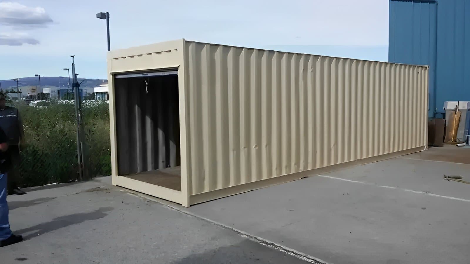 30ft roll up door shipping container 30ft roll up door shipping container