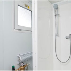 8ft x 5ft mains toilet/shower