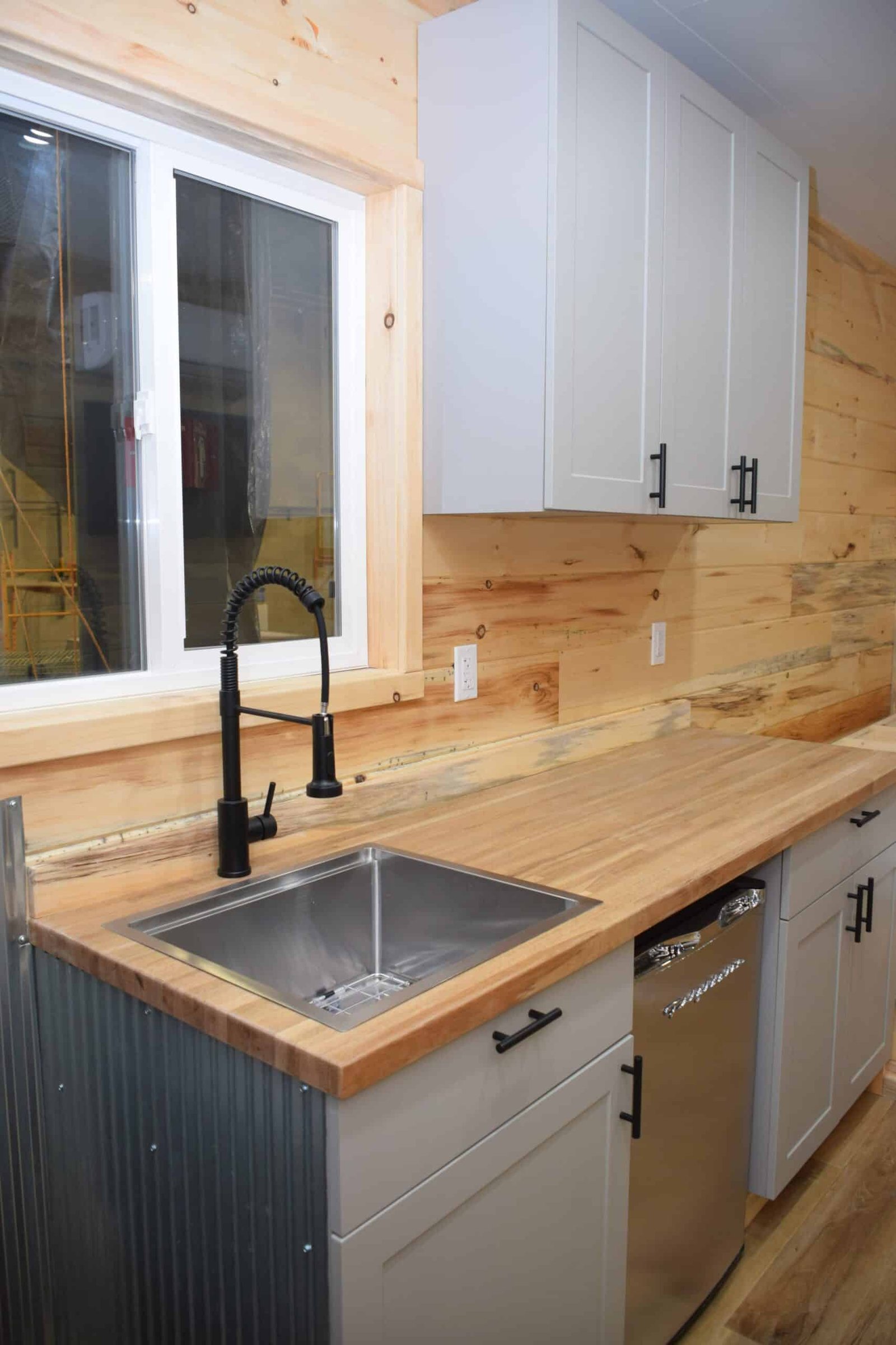 40ft augustine luxury container home with kitchen, bathroom & garage | ready to ship | free usa delivery 40ft augustine luxury container home with kitchen, bathroom & garage | ready to ship | free usa delivery