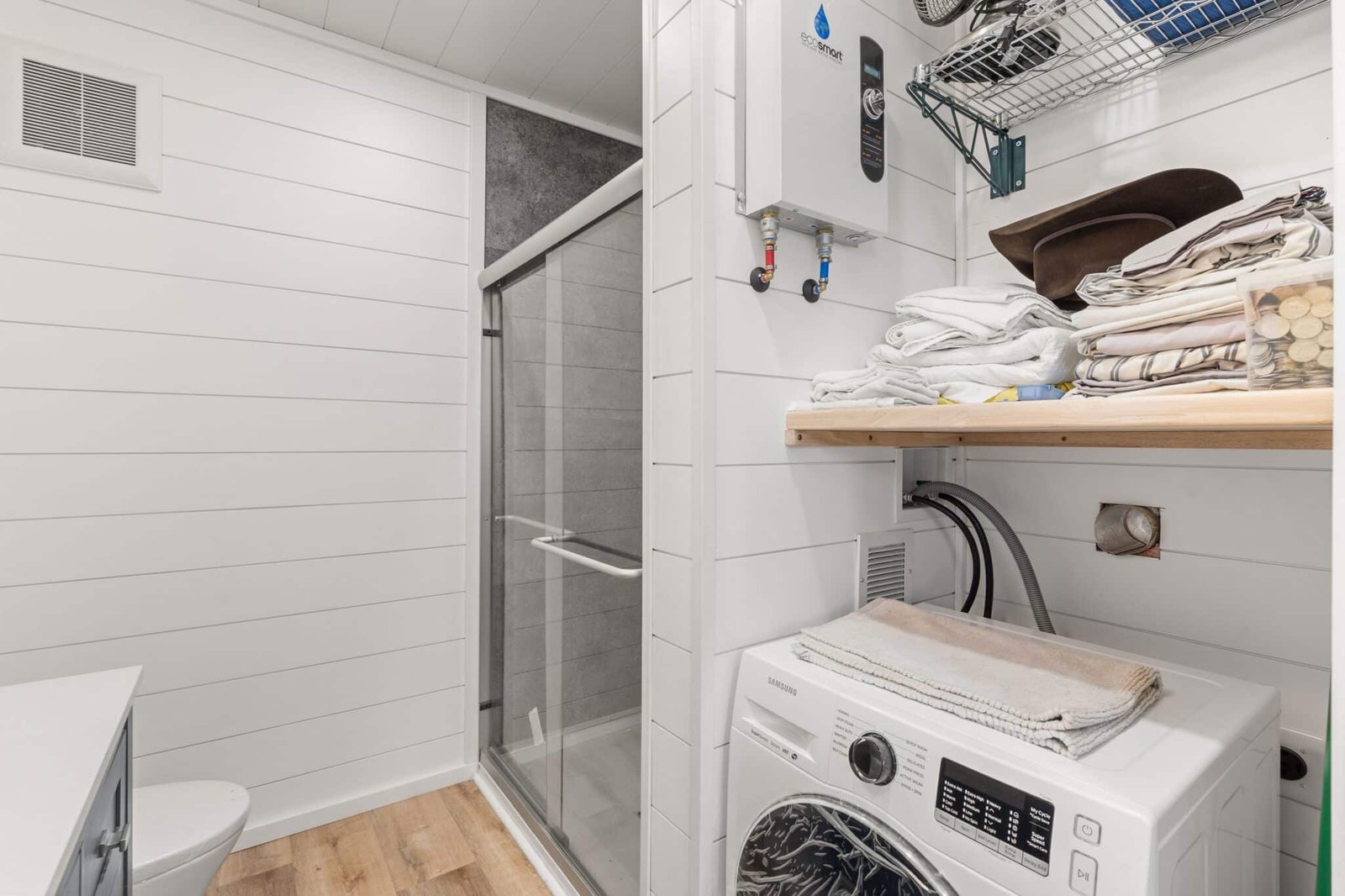 the luke | 1 bedroom shipping container home | 40ft + 20ft luxury container house the luke | 1 bedroom shipping container home | 40ft + 20ft luxury container house