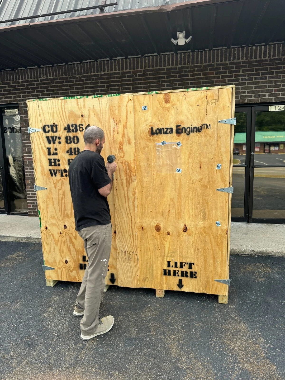 heavy duty wood shipping crate – 80″ x 48″ x 82″ heavy duty wood shipping crate – 80″ x 48″ x 82″
