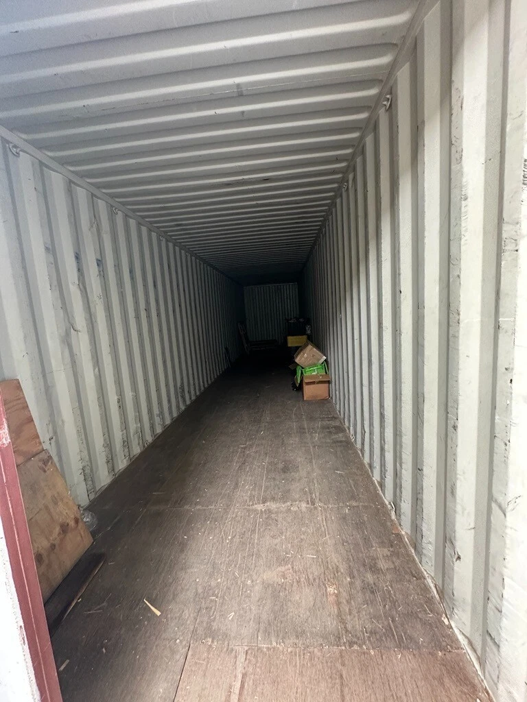 40ft high cube shipping container – excellent condition 40ft high cube shipping container – excellent condition