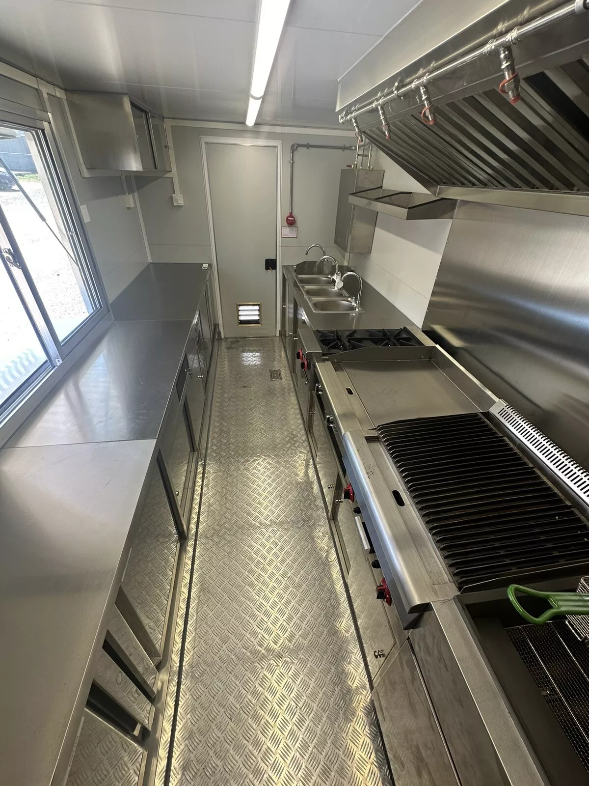 new 14 foot fully equipped food trailer ready to make $$$ in stock new 14 foot fully equipped food trailer ready to make $$$ in stock