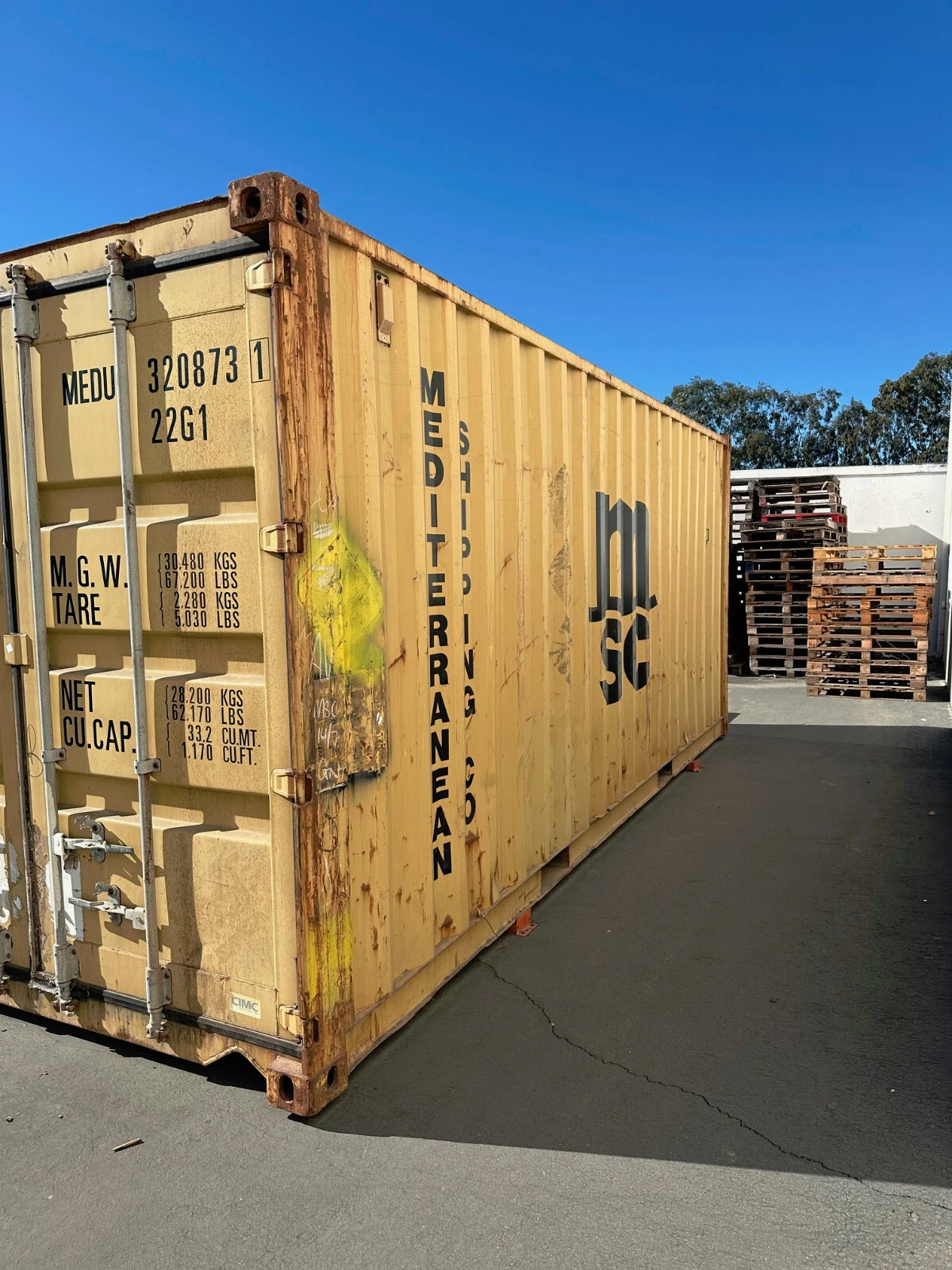 used 20ft conex shipping / storage container – yellow/gold – priced to sell! used 20ft conex shipping / storage container – yellow/gold – priced to sell!