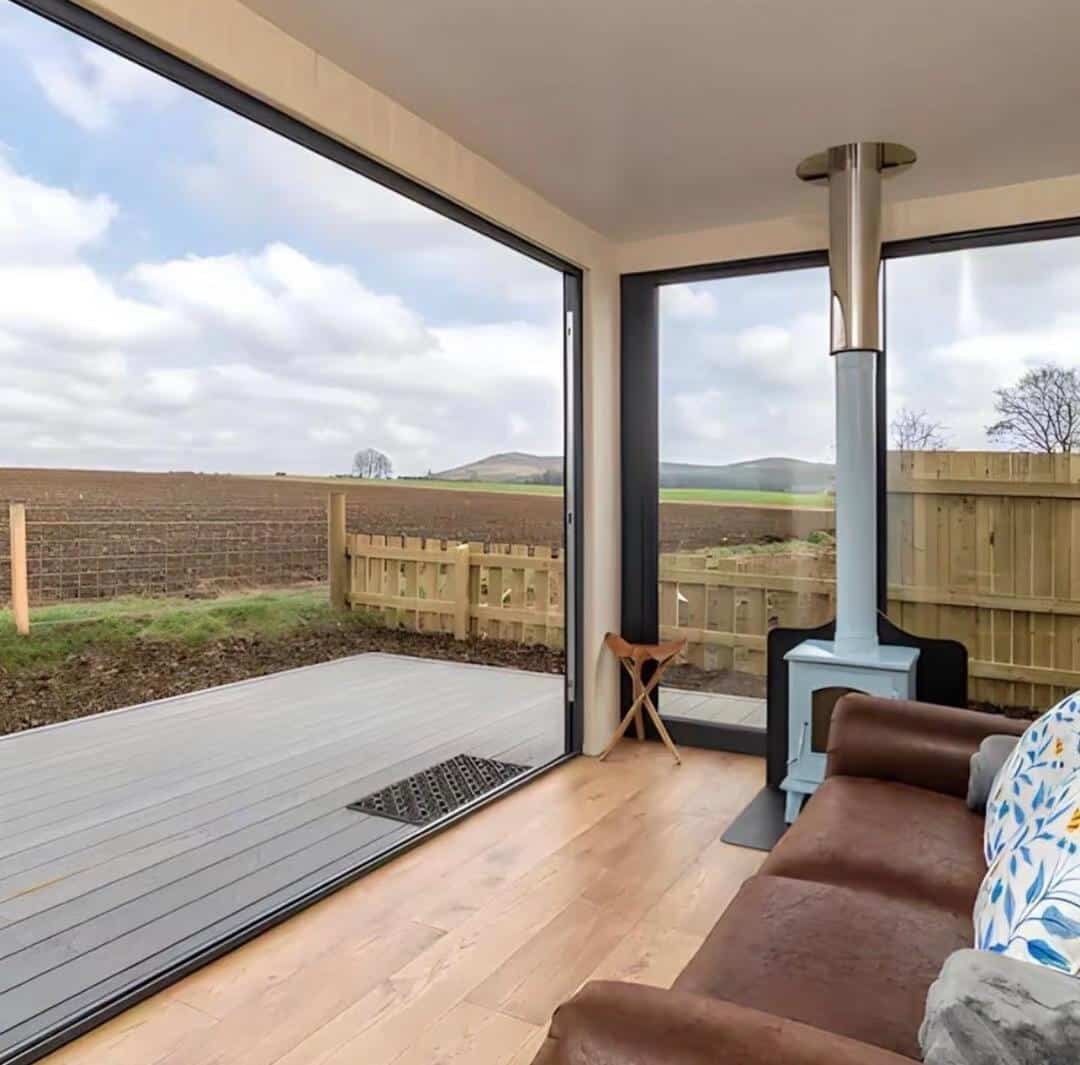 modern single storey container house with spacious deck, fully furnished portable tiny home, disaster resistant prefab family house modern single storey container house with spacious deck, fully furnished portable tiny home, disaster resistant prefab family house